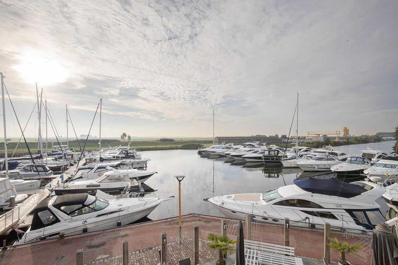 Luxe En Comfortabel Appartement Aan Het Water Kamperland Buitenkant foto